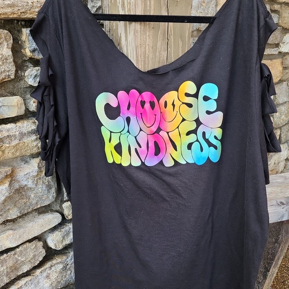 Choose Kindness Graphic Slashed Tee NWT